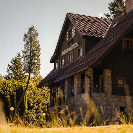 Alojamento de Acomodação e Pequeno-almoço Karpatka